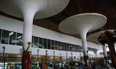 Porno na lotnisku w Bangladeszu